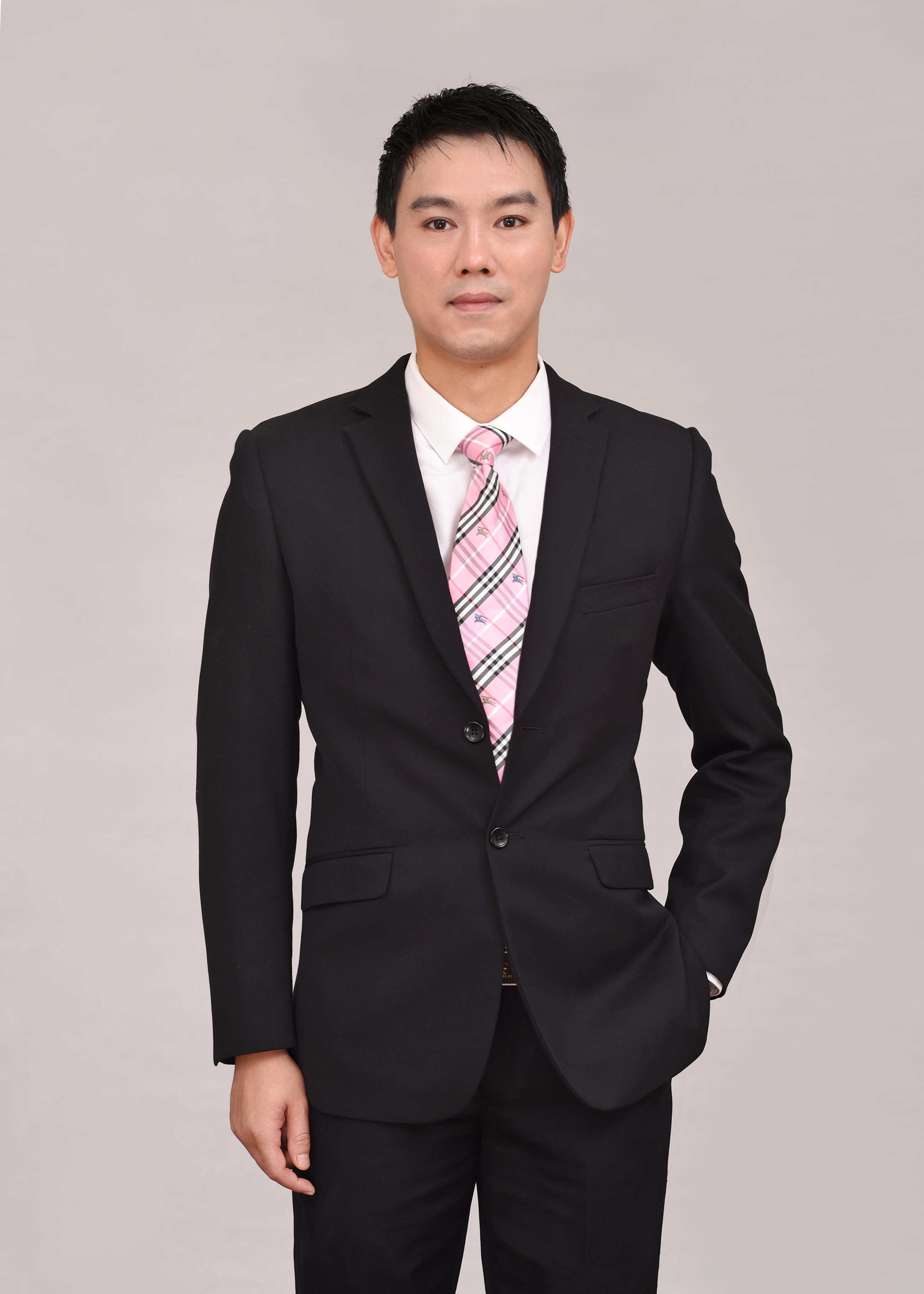 高若琰 视觉与舞美负责人